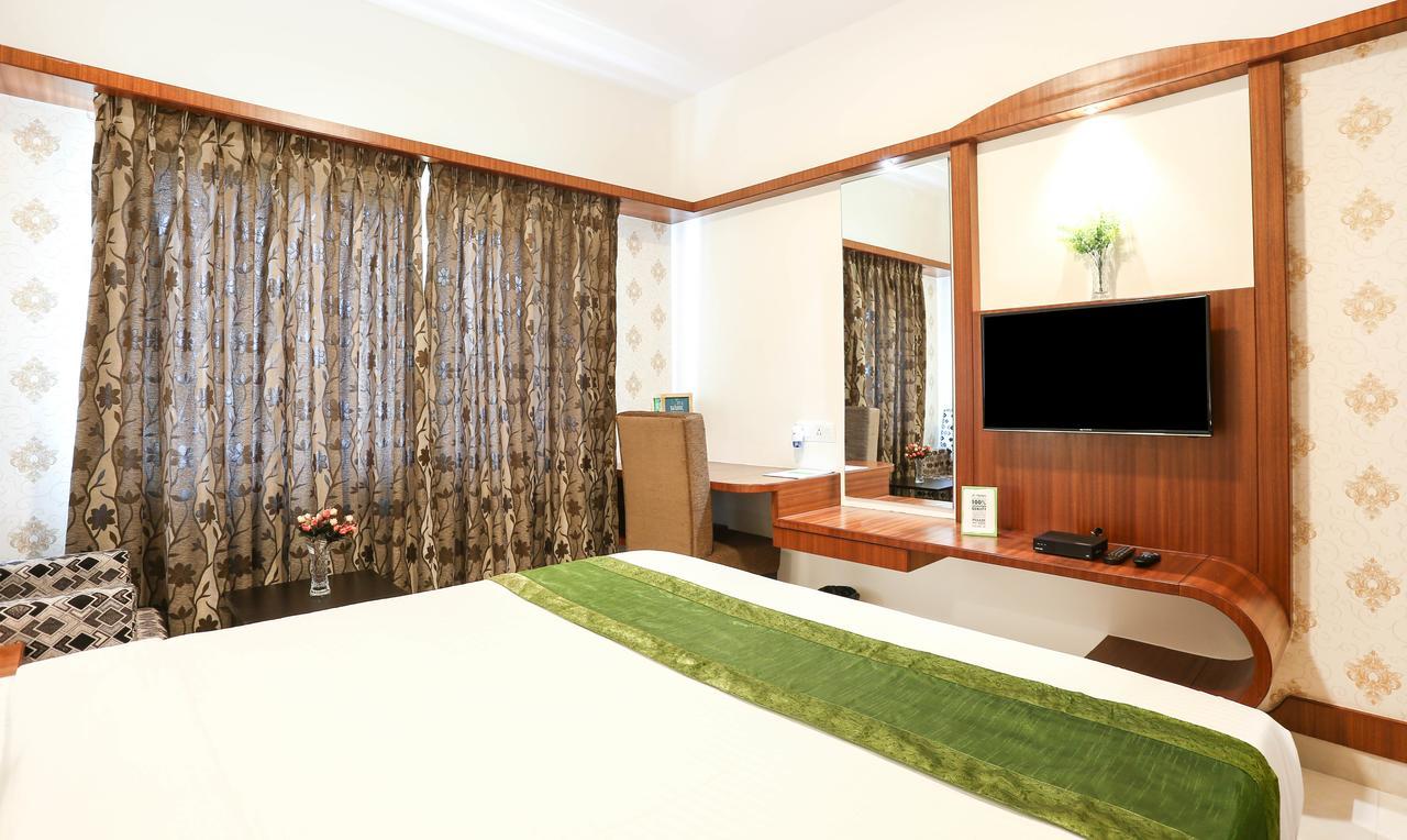 Treebo Premium Akshaya Mahal Inn Mysuru Zewnętrze zdjęcie