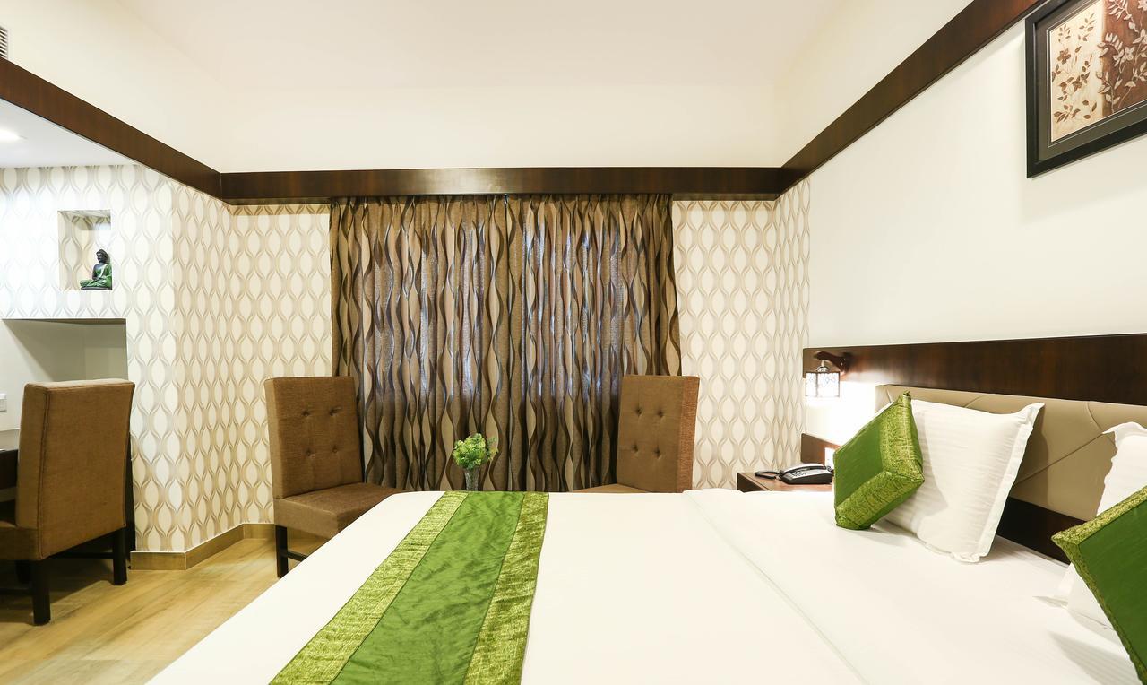 Treebo Premium Akshaya Mahal Inn Mysuru Zewnętrze zdjęcie